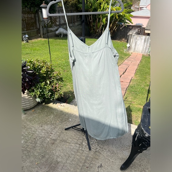 Give em the slip with this SLIP DRESS, by CURRENT AIR!! SIZE SMALL - Picture 2 of 5
